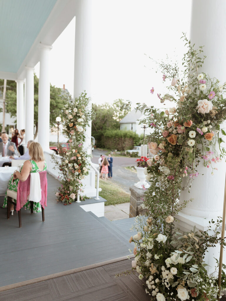 floral pillars