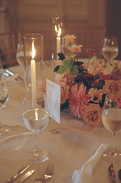 reception tablescapes with romantic candlelight 